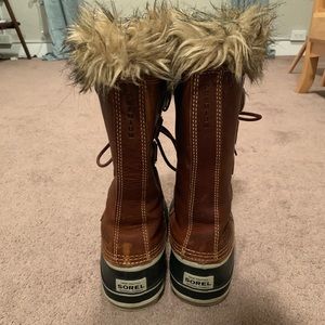 new women’s winter sorels size 8